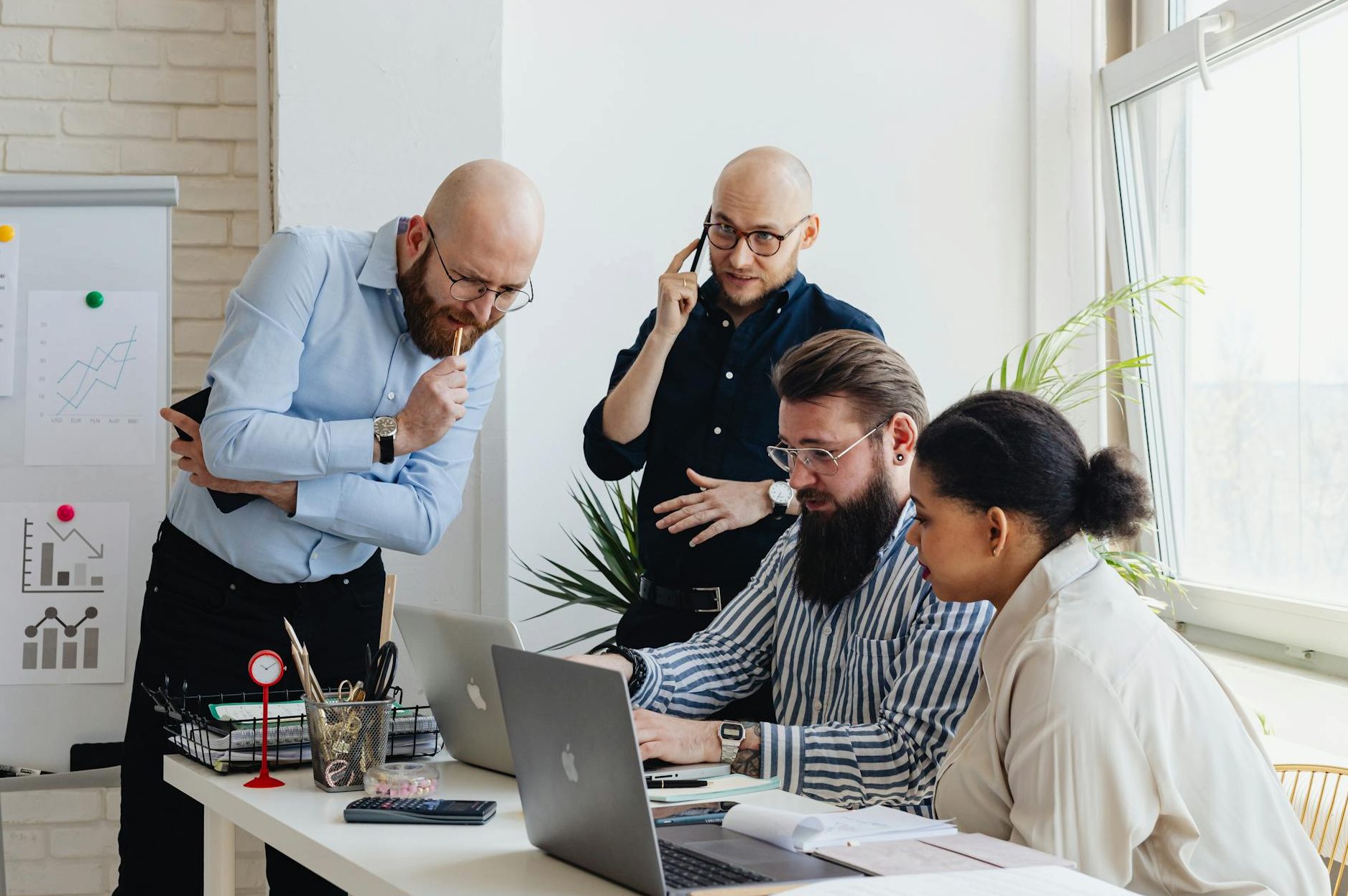 Chi c'è dietro Strategie Controcorrente